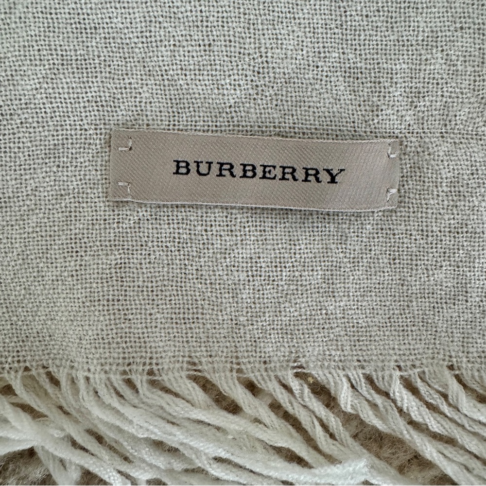 Burberry Merino Wool Blanket Scarf - Picture 8 of 12